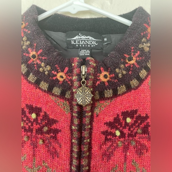 Icelandic Design 100% Wool Women’s Cardigan Sweater, Floral, Full Zip; Size M - Picture 2 of 6